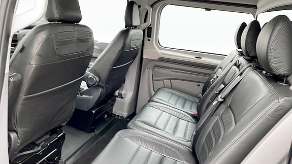 Volkswagen Transporter 12 of 14