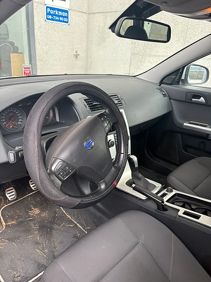 Volvo V50 4 of 7