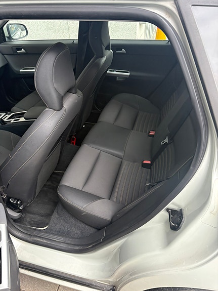 Volvo V50 6 of 7