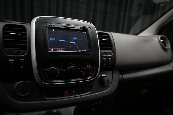 Renault Trafic 26 of 30
