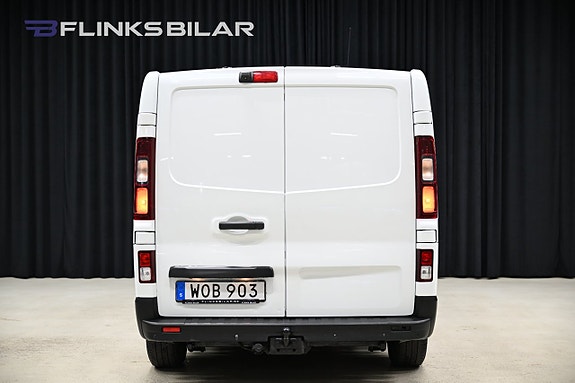 Renault Trafic 12 of 30