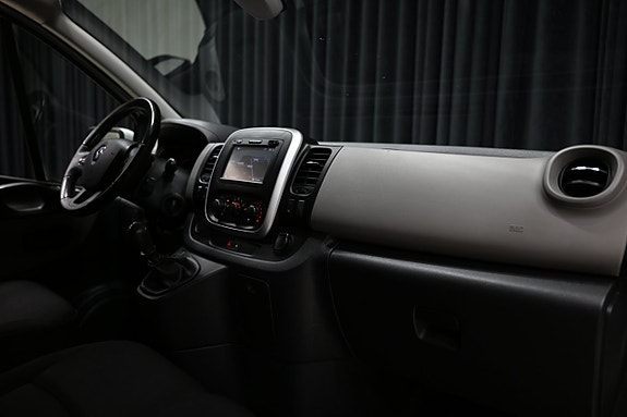 Renault Trafic 29 of 30