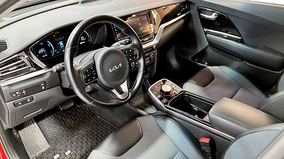 Kia e-Niro 8 of 12