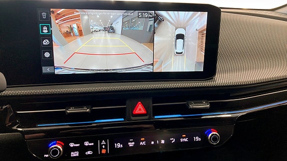 Kia EV6 11 of 12