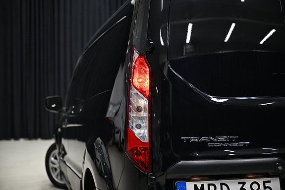 Ford Transit Connect 12 of 27