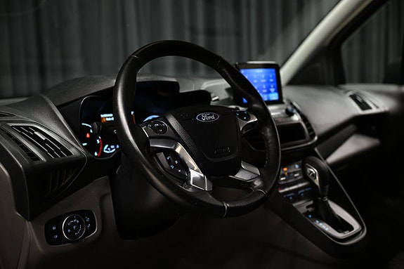 Ford Transit Connect 15 of 27