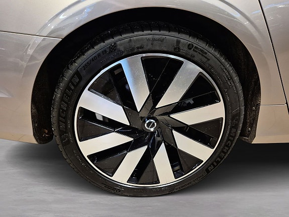 Volvo V90 12 of 12