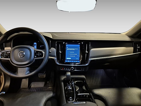 Volvo V90 10 of 12