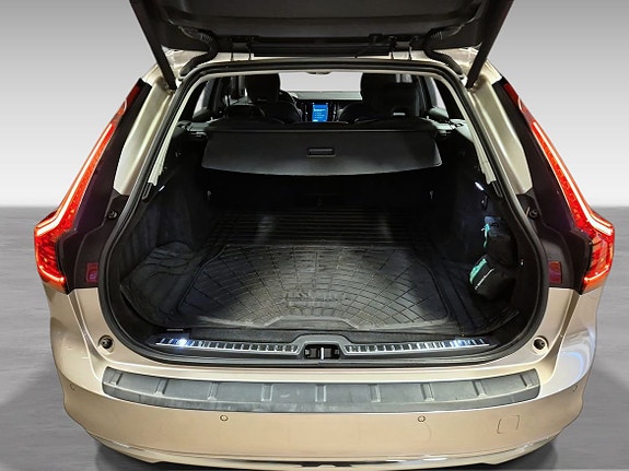 Volvo V90 11 of 12