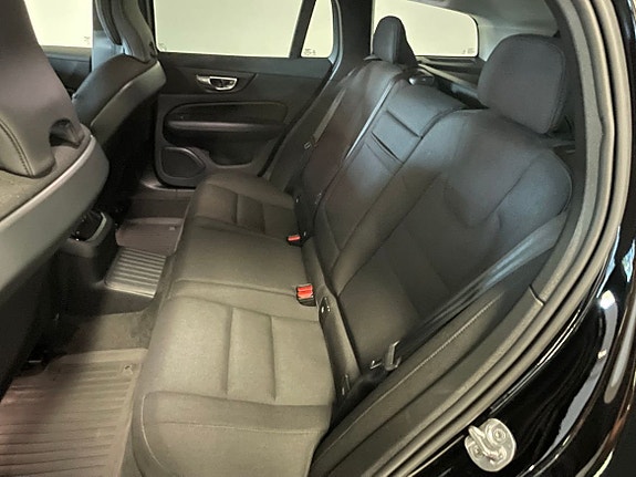 Volvo V60 7 of 7