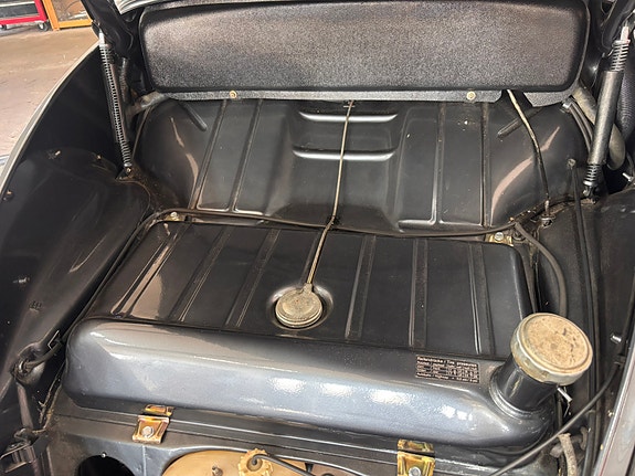 Volkswagen T1 7 of 15