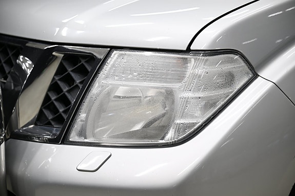 Nissan Navara 3 of 26