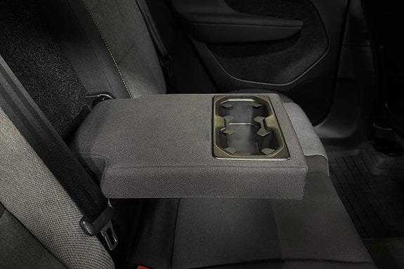 Volvo XC40 18 of 20