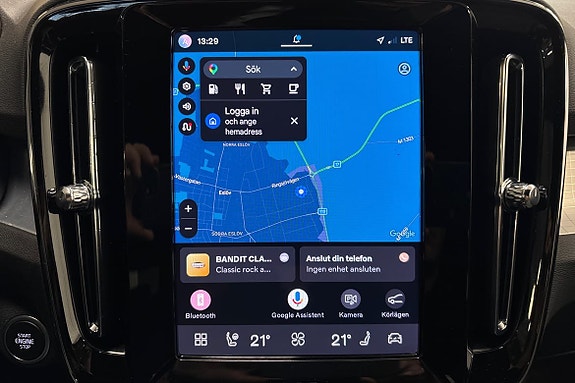Volvo XC40 16 of 20