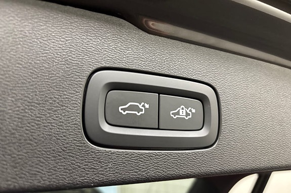 Volvo V60 20 of 26