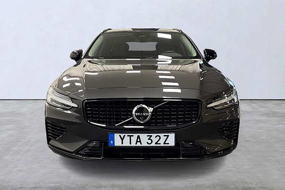 Volvo V60 7 of 26