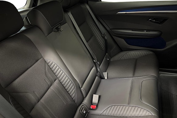 Renault Scenic E-Tech 11 of 26
