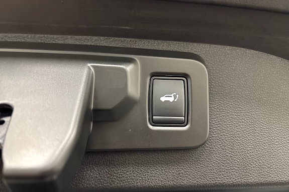 Renault Scenic E-Tech 20 of 26
