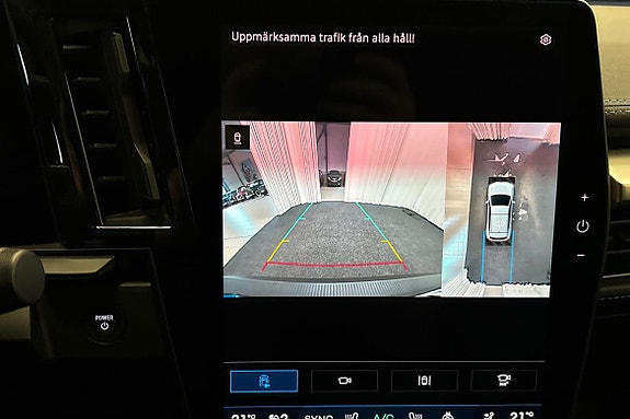 Renault Scenic E-Tech 18 of 26