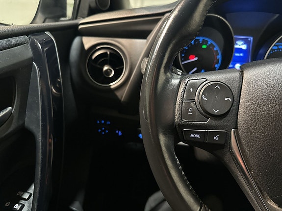 Toyota Auris 20 of 23