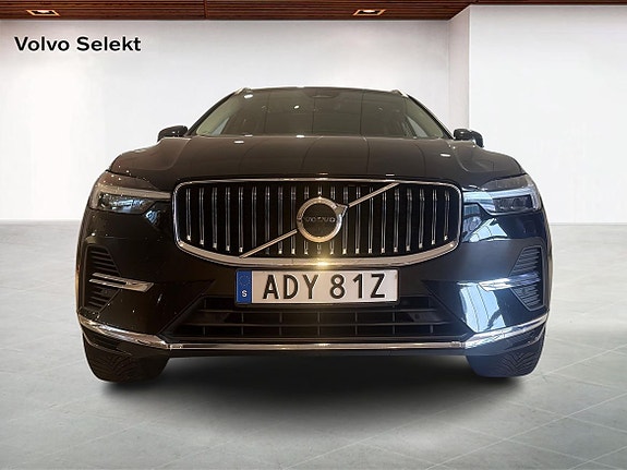 Volvo XC60 8 of 15