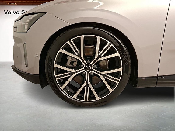 Volvo ES90 9 of 15
