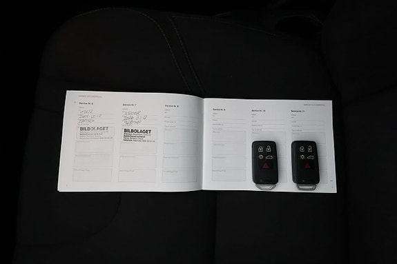 Volvo V40 16 of 18