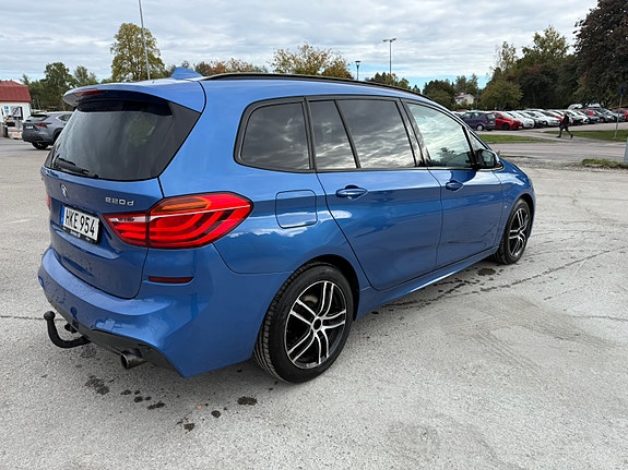 BMW 220d 5 of 9