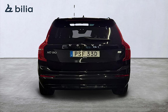 Volvo XC90 5 of 23