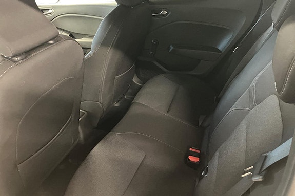 Renault Clio 13 of 21