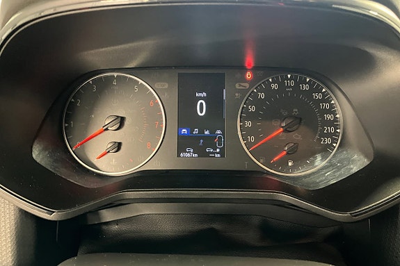 Renault Clio 16 of 21
