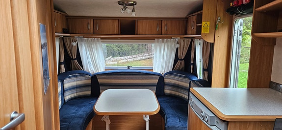 Adria Classic 563 Uk året runt vagn 3 of 15