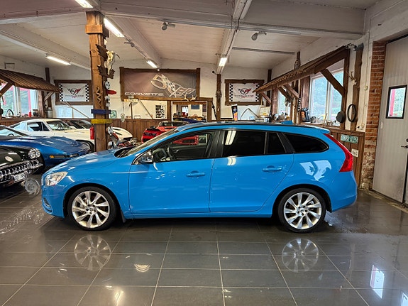 Volvo V60 10 of 18