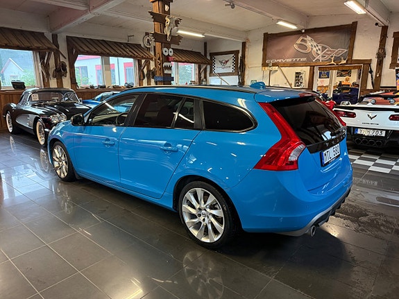 Volvo V60 9 of 18