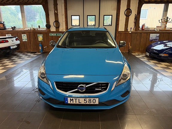 Volvo V60 6 of 18