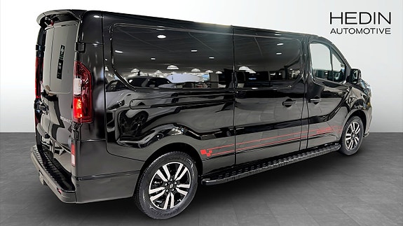 Renault Trafic 3 of 10