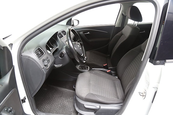 Volkswagen Polo 10 of 20