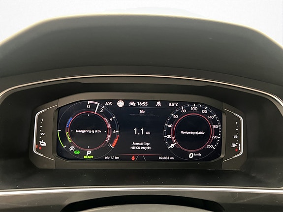 Volkswagen Tiguan 16 of 30