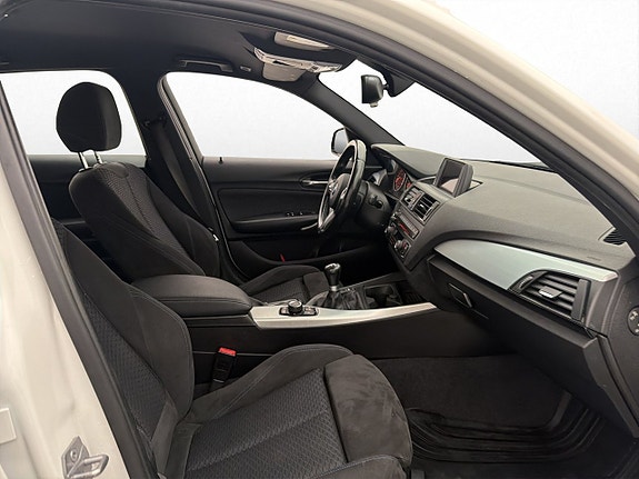 BMW 116i 23 of 28