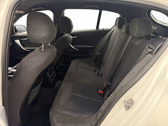 BMW 116i 24 of 28