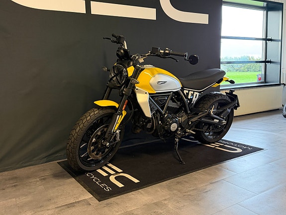 Ducati Scrambler 800 5 of 6