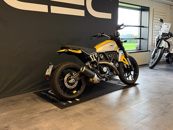 Ducati Scrambler 800 3 of 6