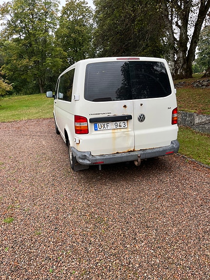 Volkswagen Shuttle 5 of 6
