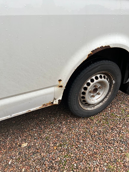 Volkswagen Shuttle 6 of 6