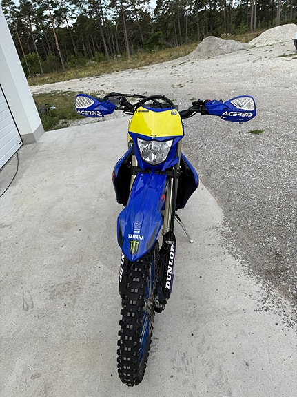 Yamaha WR250F 4 of 5