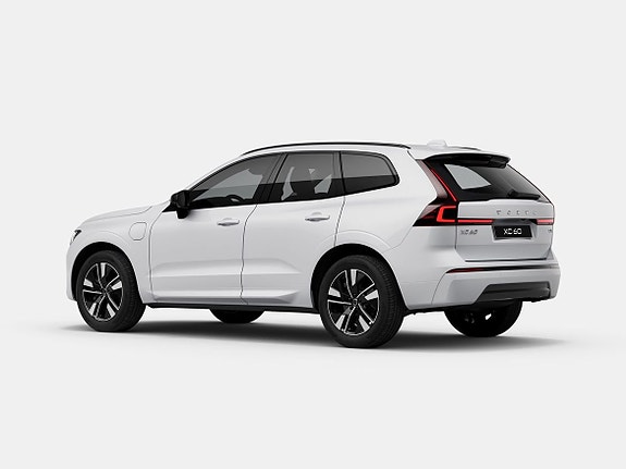 Volvo XC60 3 of 8