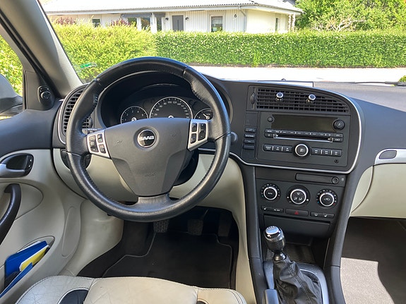 Saab 9-3 6 of 10