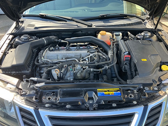 Saab 9-3 9 of 10