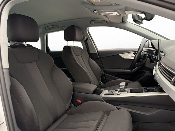 Audi A4 19 of 30
