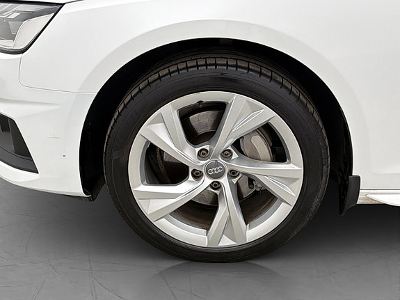 Audi A4 29 of 30